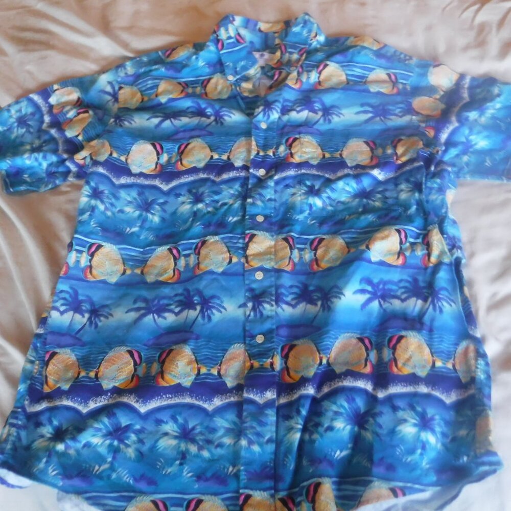English Sports Shop Bermuda Fish Short Sleeve Hawaiian Shirt Mens Size LArge